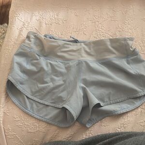 Women's Light Blue Lululemon Shorts Size 4; 2.5 inch